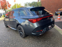 57627324-cupra-leon-sportstourer-2020