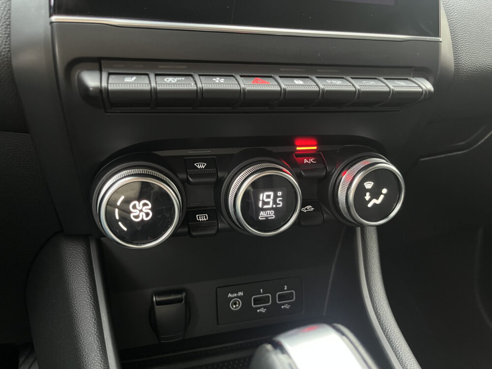 57650850-renault-captur-2020