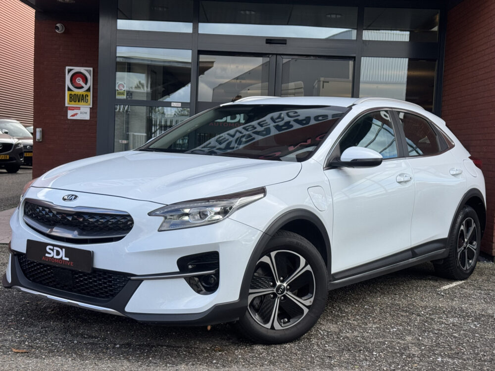 57678438-kia-xceed-2021