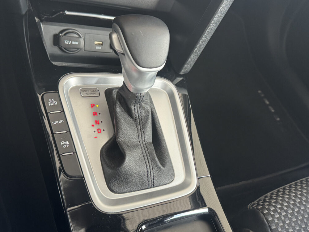57678438-kia-xceed-2021