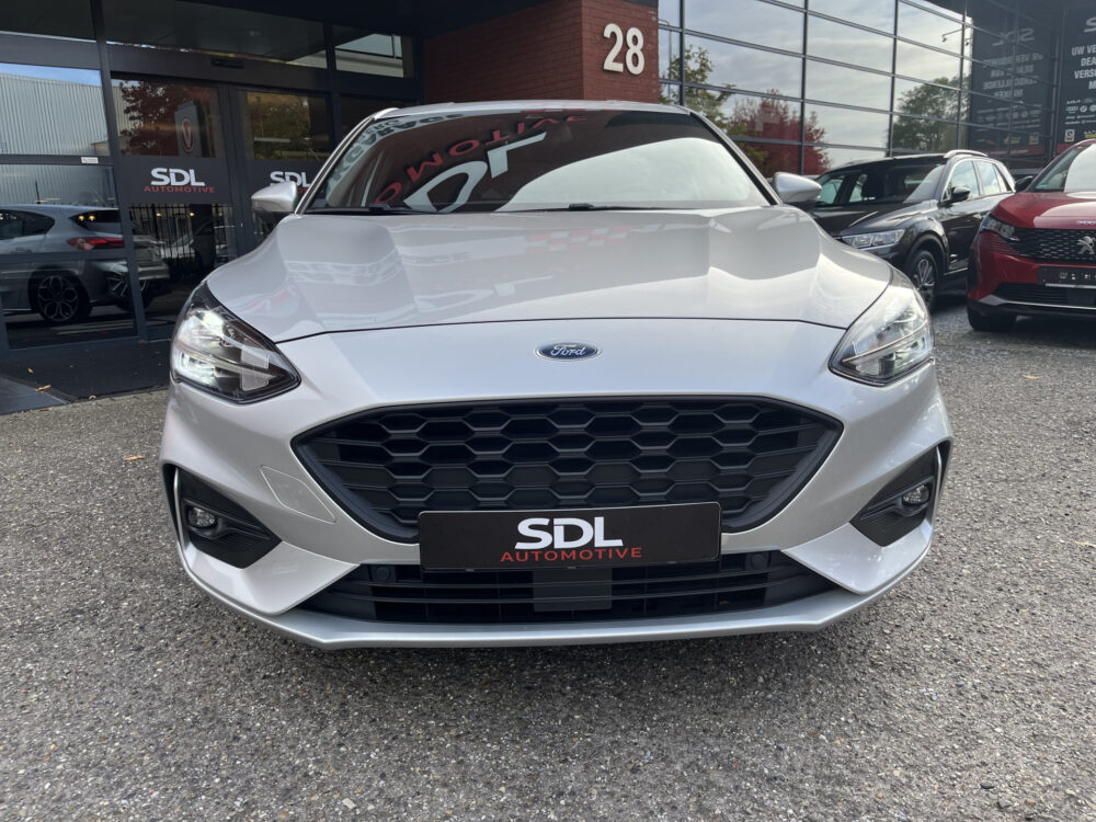 57701495-ford-focus-2019