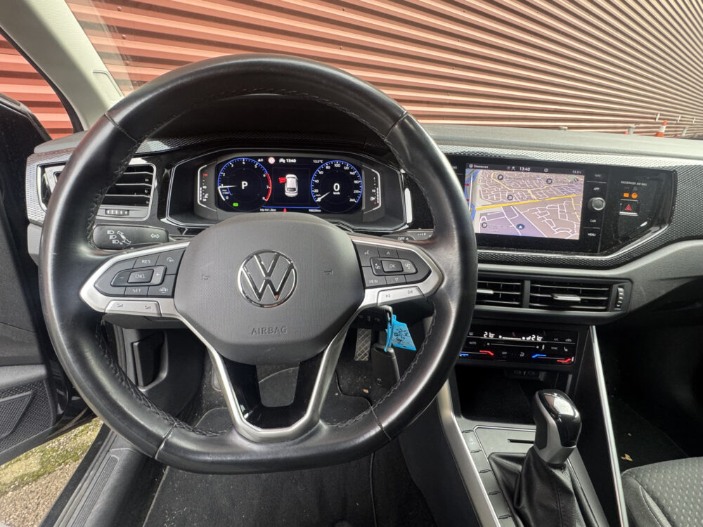 57724579-volkswagen-taigo-2023