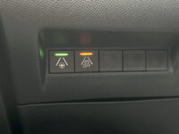 57732652-peugeot-2008-2022