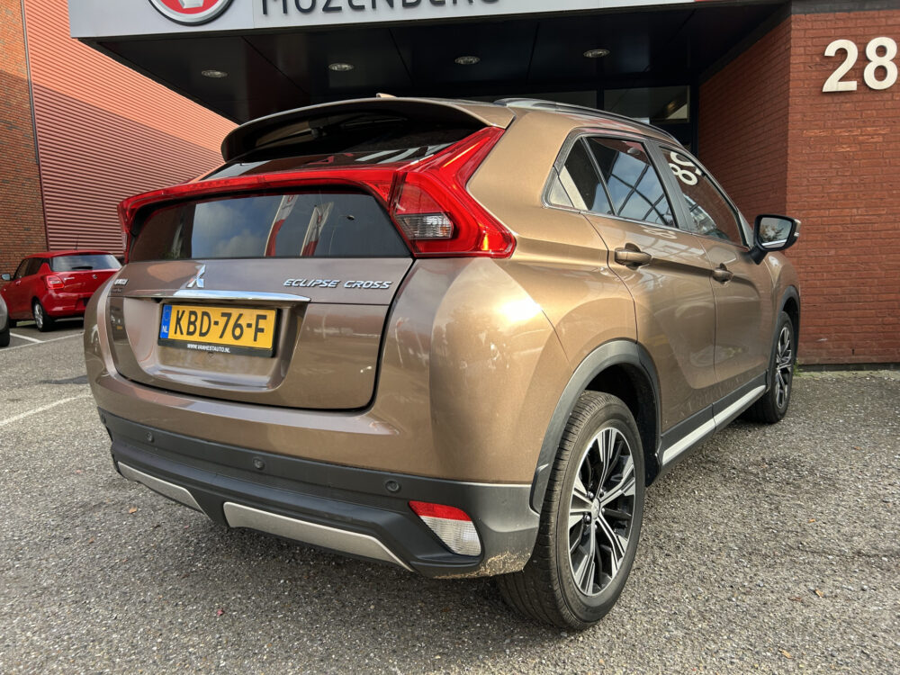 57814034-mitsubishi-eclipse-cross-2019