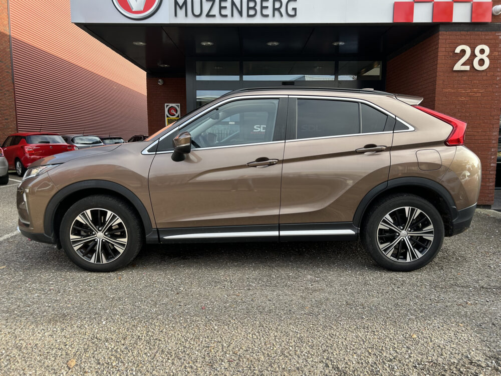 57814034-mitsubishi-eclipse-cross-2019